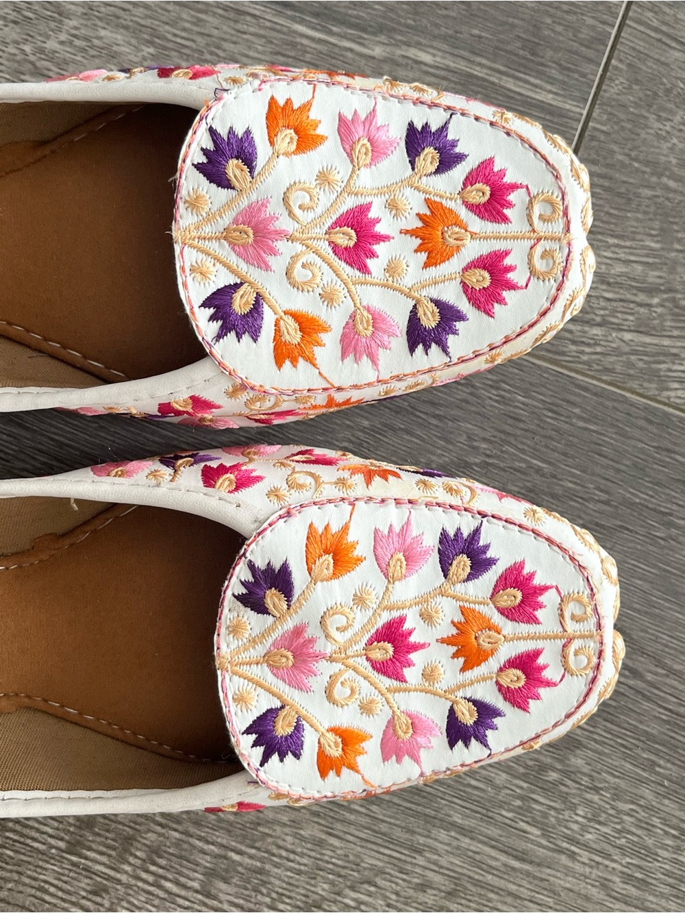 Embroidered Floral Slip-On Flats - Size 7.5 - Picture 6 of 11